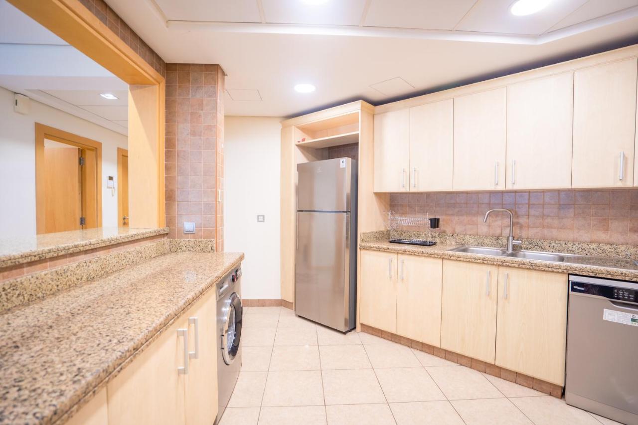Luxury 4Br Apt - Palm Jumeriah - Beach Club Access Дубай Екстер'єр фото
